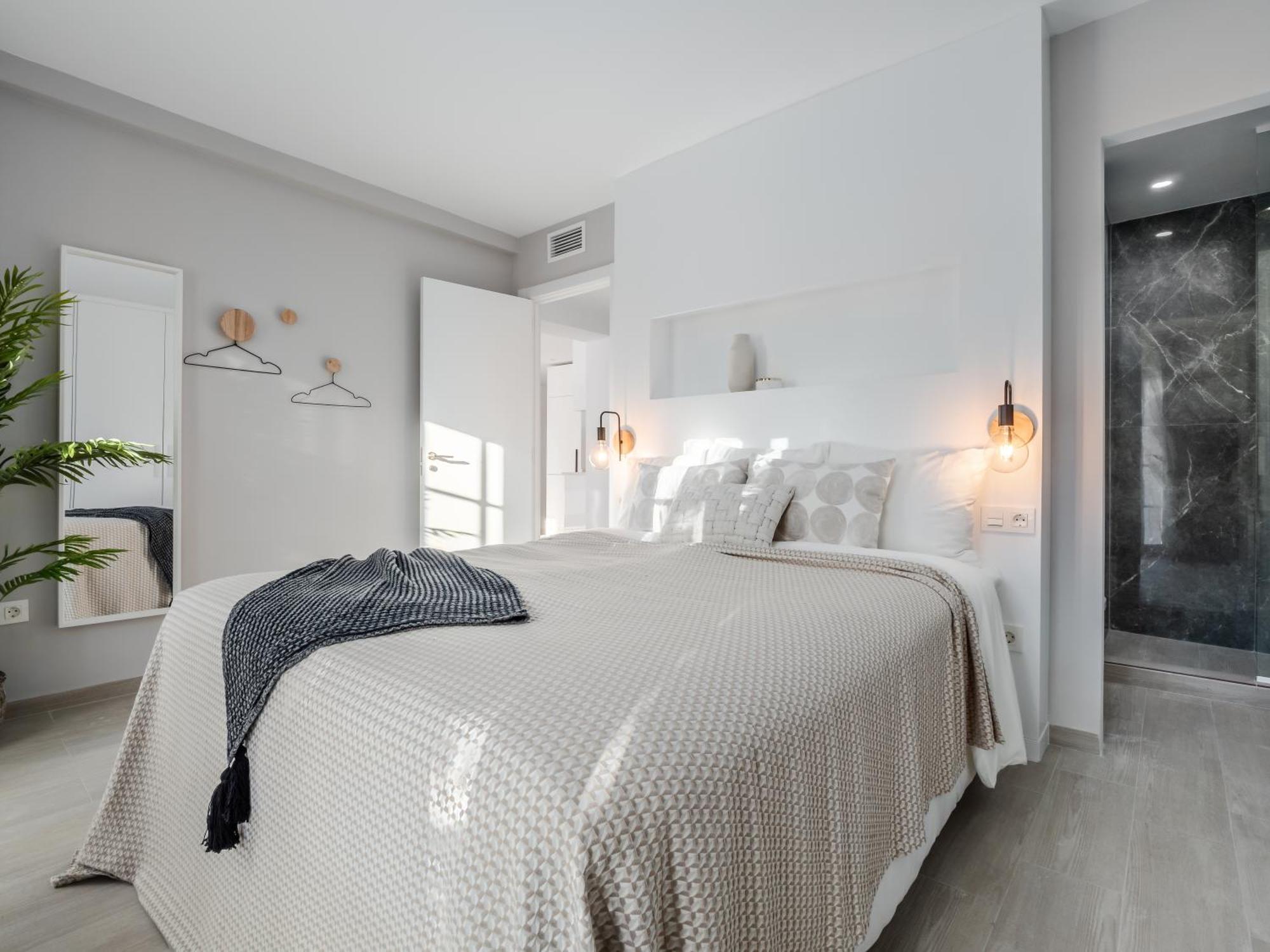 3 Bdrm Stylish Apt W Pool In Puerto Banus Marbella Eksteriør billede