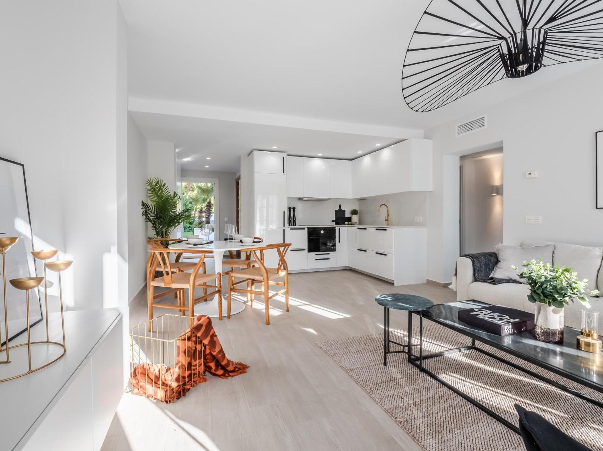 3 Bdrm Stylish Apt W Pool In Puerto Banus Marbella Eksteriør billede